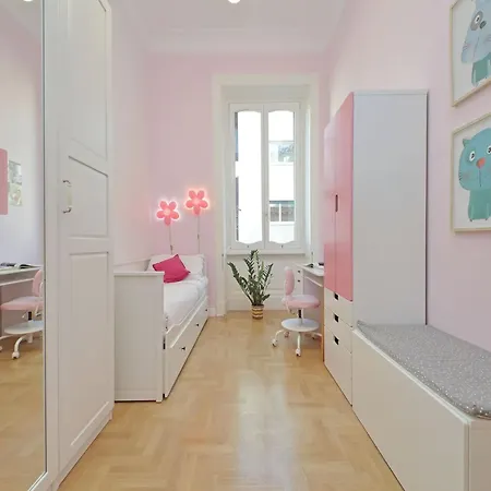 Apartman Spacious Prati For Families